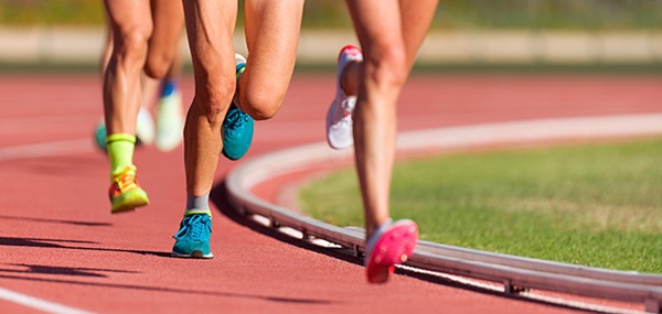 Chaussures de course à pointes pour la compétition